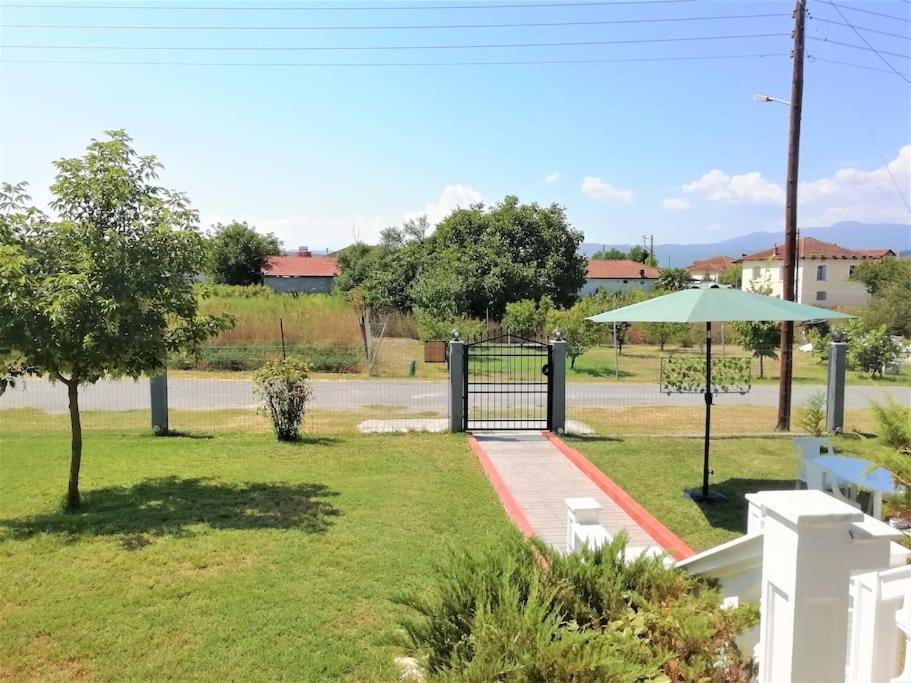 Ferienwohnung Deppy'S House Κοντά Στα Λουτρά Πόζαρ Chrysi Exterior foto
